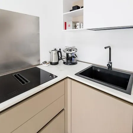 Apartmán  *